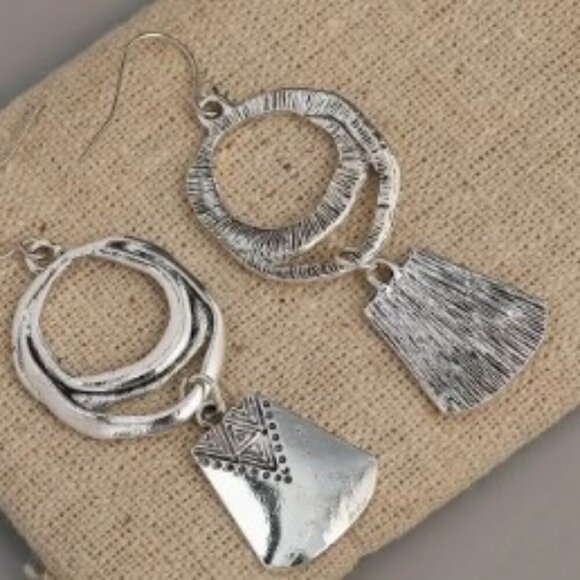 2 Pairs!  Vintage Silver-Plated Geometric Dangle Earrings - Unique Retro Bohemia - Picture 5 of 6